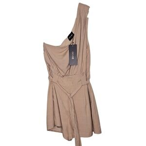 DO+BE NWT One Shoulder Romper Women M Sleeveless Belted Beige Neutral Minimalist
